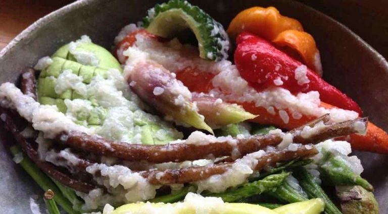 おにぎりの話［2月の穴バー］