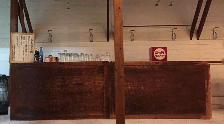 5月は角打ちバー！［5月の穴バー］