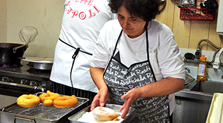 来日中のマンマが作ったナポリのお菓子イベントに行って来ました！福津市のイタリアン八百屋「 A.PUTECPUTEC(アプテカ)」へ