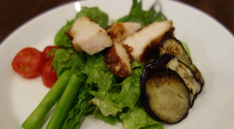 6月17日開店！プチプチ食感の菜の花キャビアに紫色の山芋麺。山鹿のうまい夏野菜をご用意します！［山鹿の野菜まつりバー］