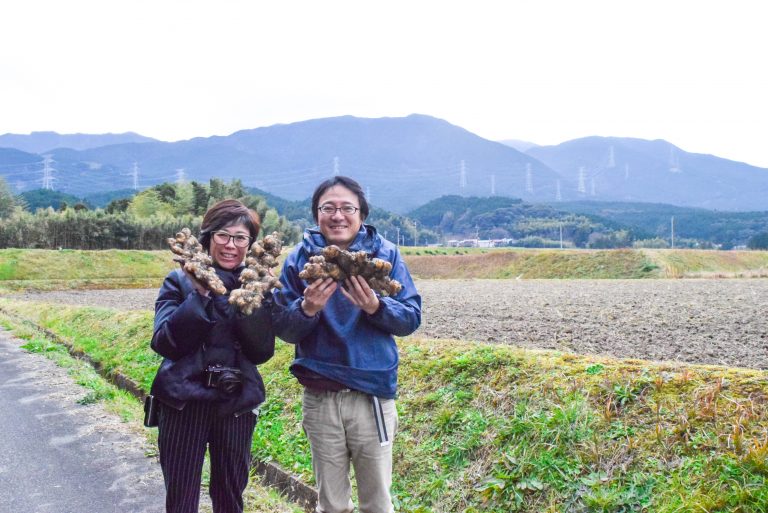 冷え症さん歓迎！生姜農家米澤さんと料理家シマさんによる「ぽかぽか生姜バー」は今週金曜日開店！[1月の穴バー]