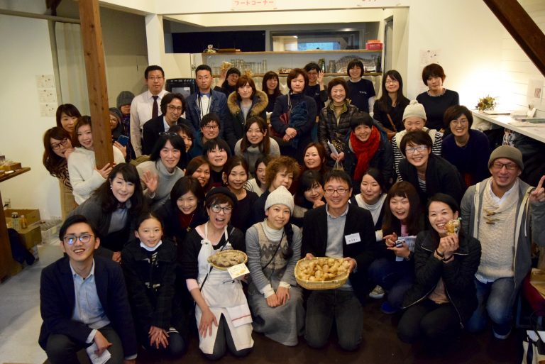 生姜のぽかぽか効果で寒さにさようなら！簡単レシピに目からウロコの穴バーへいらっしゃい[1月の穴バー]