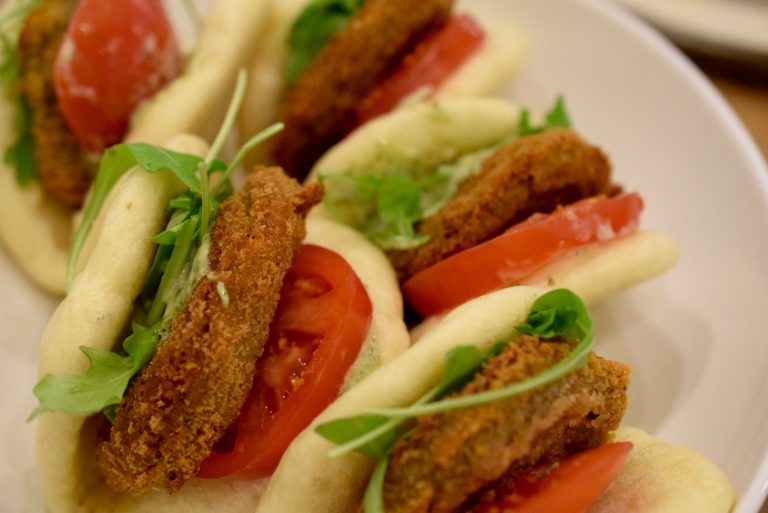 しいたけのイメージが変わるかも！しいたけたっぷりイタリアンメニューがならぶ「東峰村のしいたけバー」は3/24開店！ [3月の穴バー]