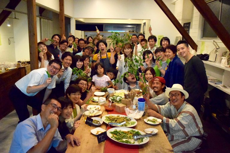 薬味じゃなくて主役です！家でつくれるカラ◯ーチョも伝授するアッコさん特製創作唐辛子料理をご紹介[7月の穴バーレポート後編]