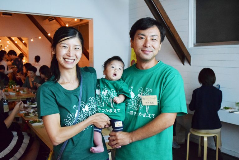 パクチー農家さんがまた一人増える！今秋独立されるMURA FARMさんの画期的な栽培方法に、充実のパクチーライフを夢見る夜 [9月の穴バーレポート前編]