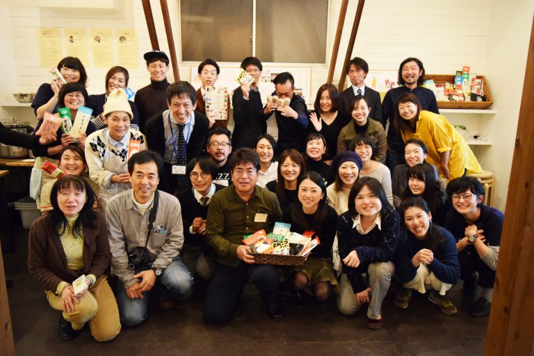 今日から家でも本格麺が味わえる！長尾さんによる本格めんつゆ体験！　日本酒、煮豚、きくらげや四方竹のメンマも揃ううきは市は食材の宝庫[11月穴バーレポート後編]