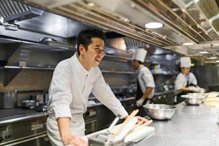 九州の“今”本当においしいものを提供したい。「リストランテASO」の窪津朋生シェフが語る究極の地産地消