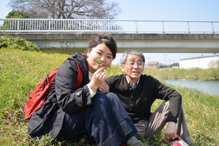 一度はまるとやめられない野草の世界へようこそ！ 野草先生と野草料理研究家の二人を迎える「野草がごちそうバー」4/27開店！[満員御礼 4月の穴バー]