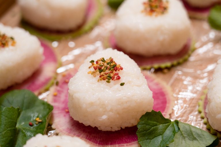 料理上手は塩上手！食材を美味しくする偉大な塩の力をご覧あれ