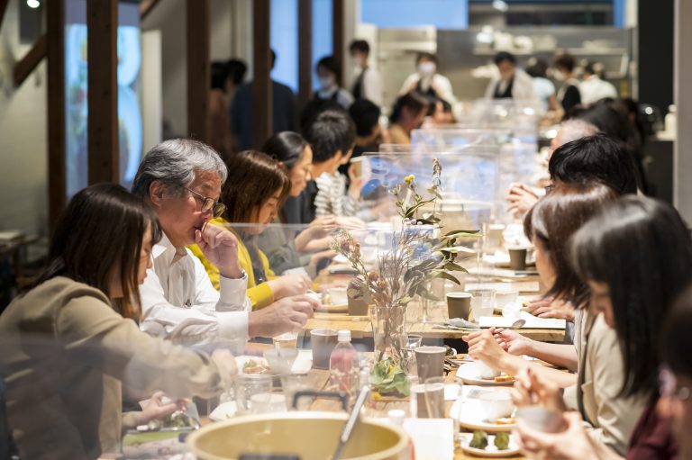 佐賀県玄海町・浜野浦の棚田から生まれる“絶景”と“絶品”。豊富な玄海食材の魅力